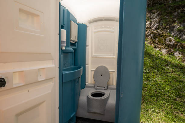 Best Wedding porta potty rental  in Mount Airy, NC
